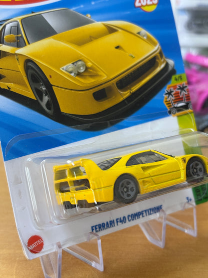 Hot Wheels Mainline / Ferrari F40 Competizione / 2025 Exotics 4/5 YELLOW