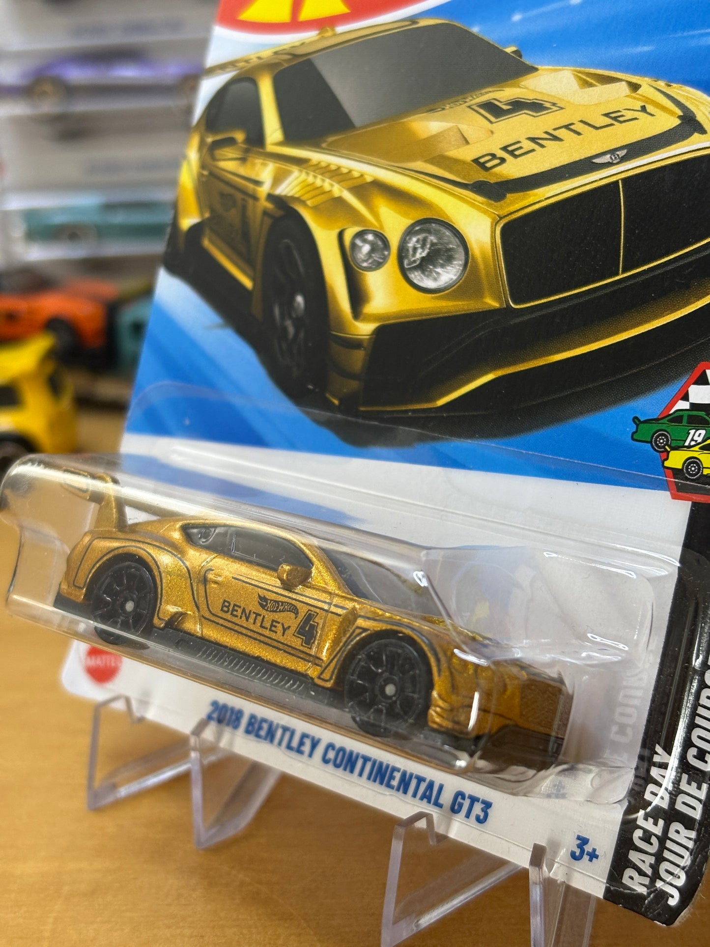 Hot Wheels Mainline / 2018 Bentley Continental GT3 / 2025 HW Race Day 7/10 GOLD