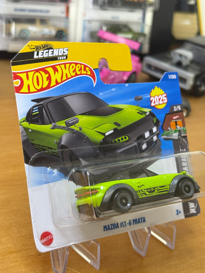 Hot Wheels Mainline / Mazda MX-5 Miata / 2025 HW Dream Garage 2/5 Short Card