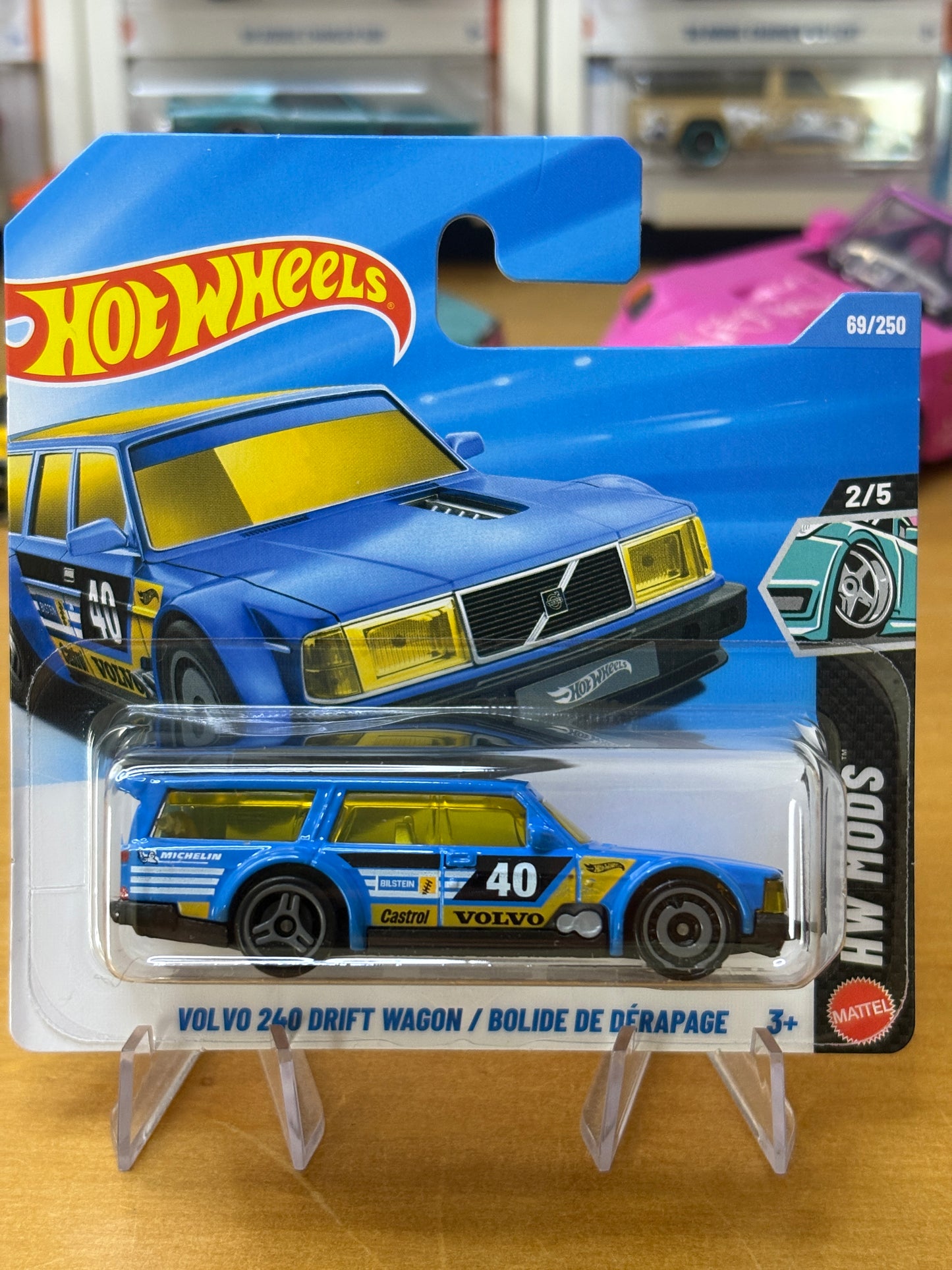 Hot Wheels Mainline / Volvo 240 Drift Wagon / 2026 HW Mods 2/5 Short Card