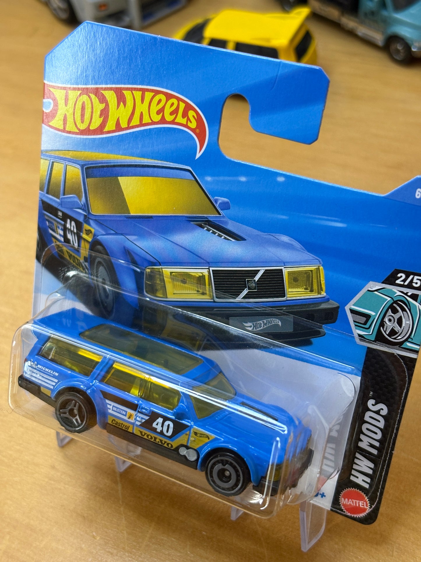 Hot Wheels Mainline / Volvo 240 Drift Wagon / 2026 HW Mods 2/5 Short Card