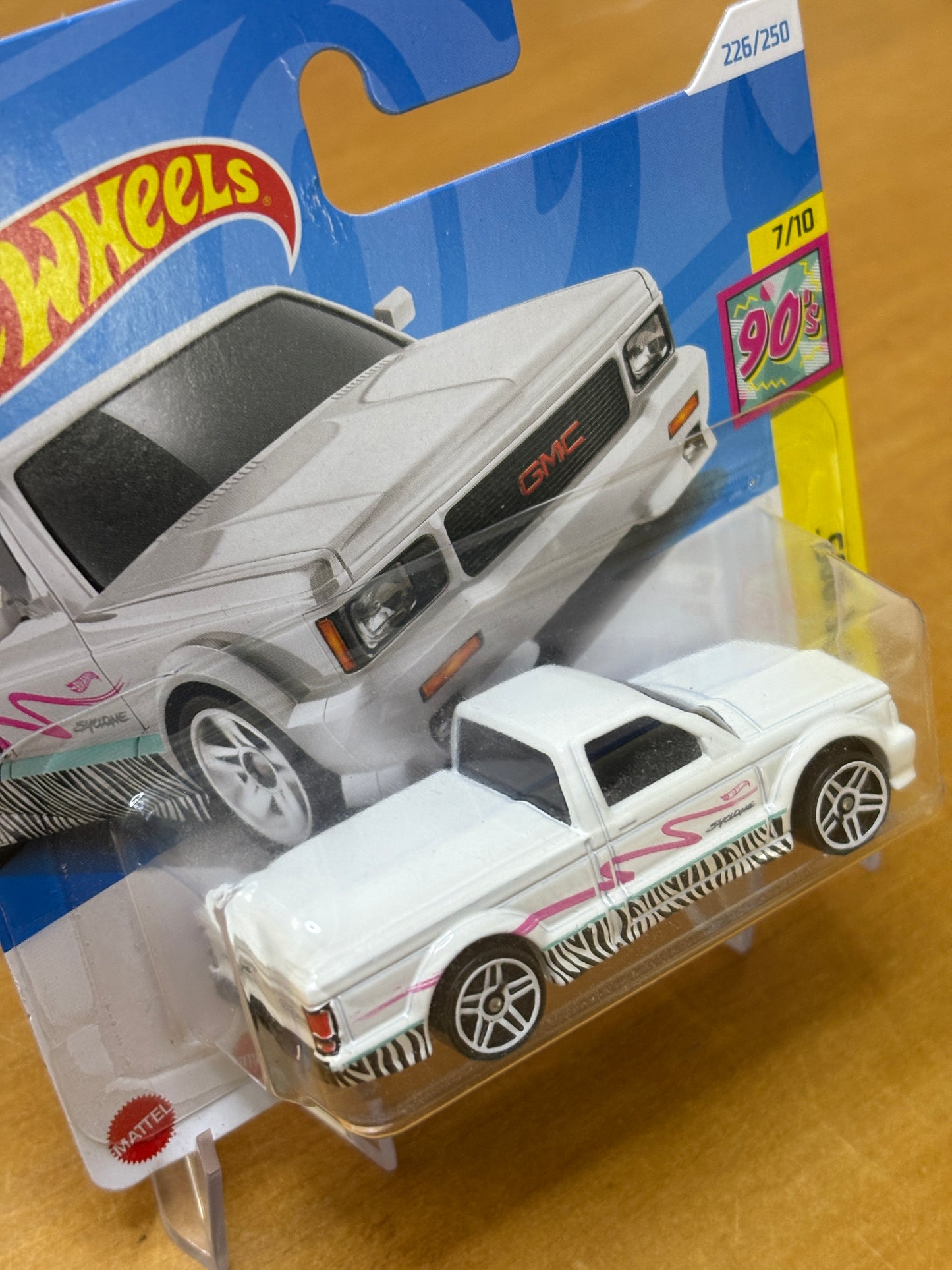 Hot Wheels Mainline / '91 GMC Syclone / 2024 HW The '90s 7/10 Short Card