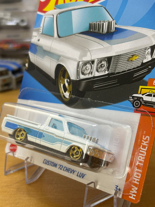 Hot Wheels Mainline / Custom '72 Chevy' Luv / 2024 HW Hot Trucks 8/10