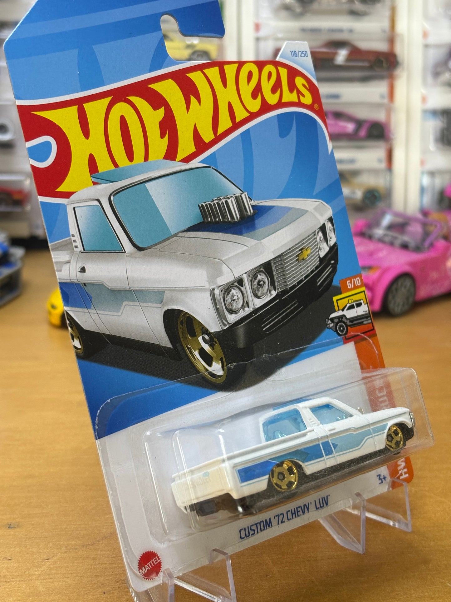 Hot Wheels Mainline / Custom '72 Chevy' Luv / 2024 HW Hot Trucks 8/10