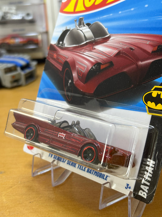 Hot Wheels Mainline / TV Series Batmobile / 2025 Batman 3/5 RED