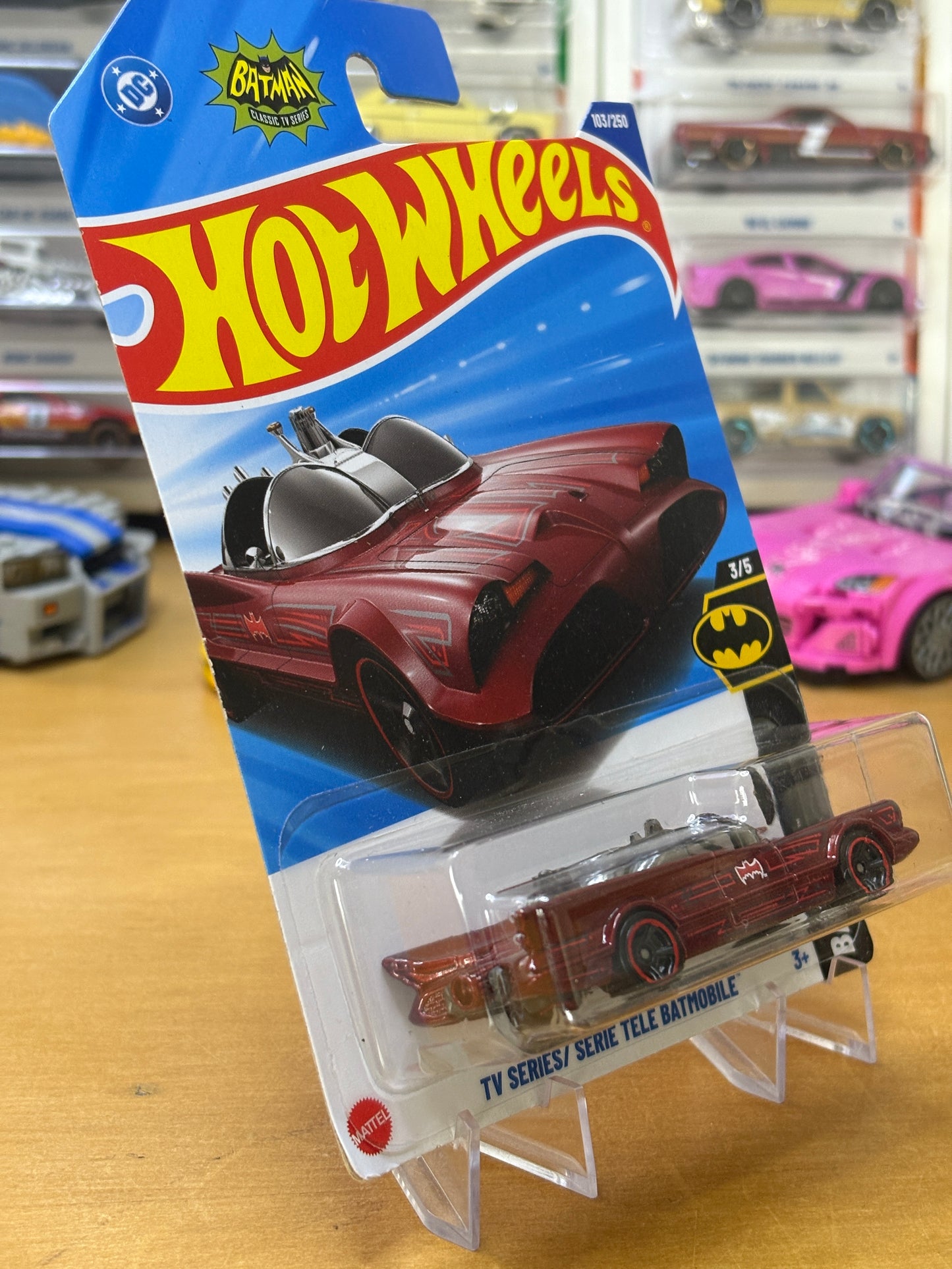 Hot Wheels Mainline / TV Series Batmobile / 2025 Batman 3/5 RED