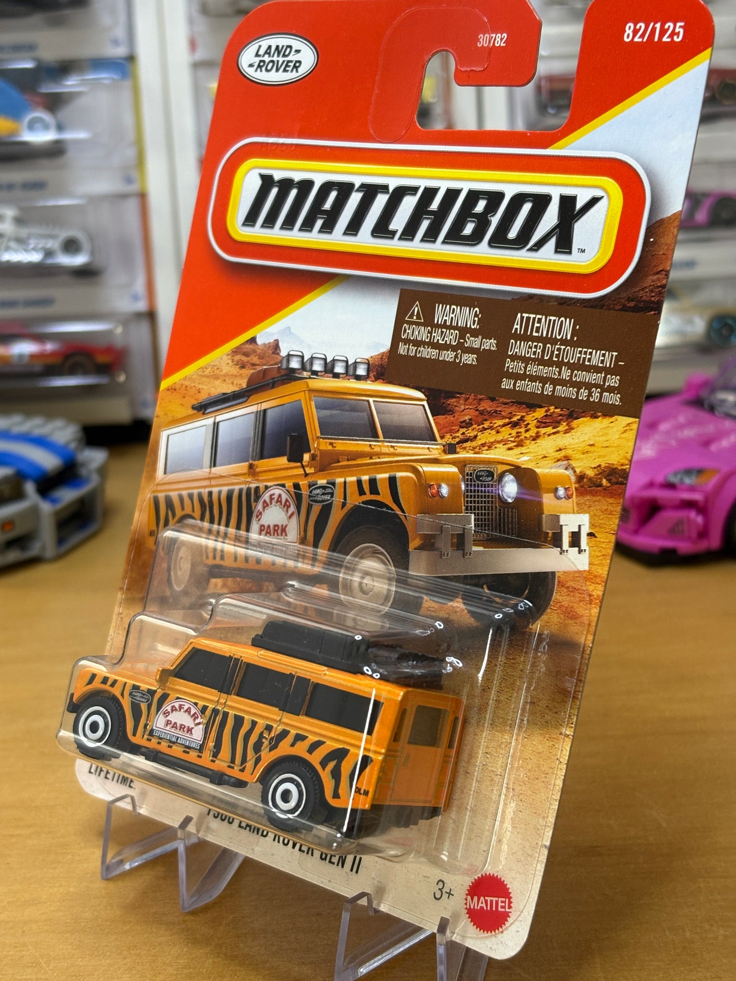 Matchbox Mainline / 1966 Land Rover Gen II / 2026 82/125 Land Rover Official