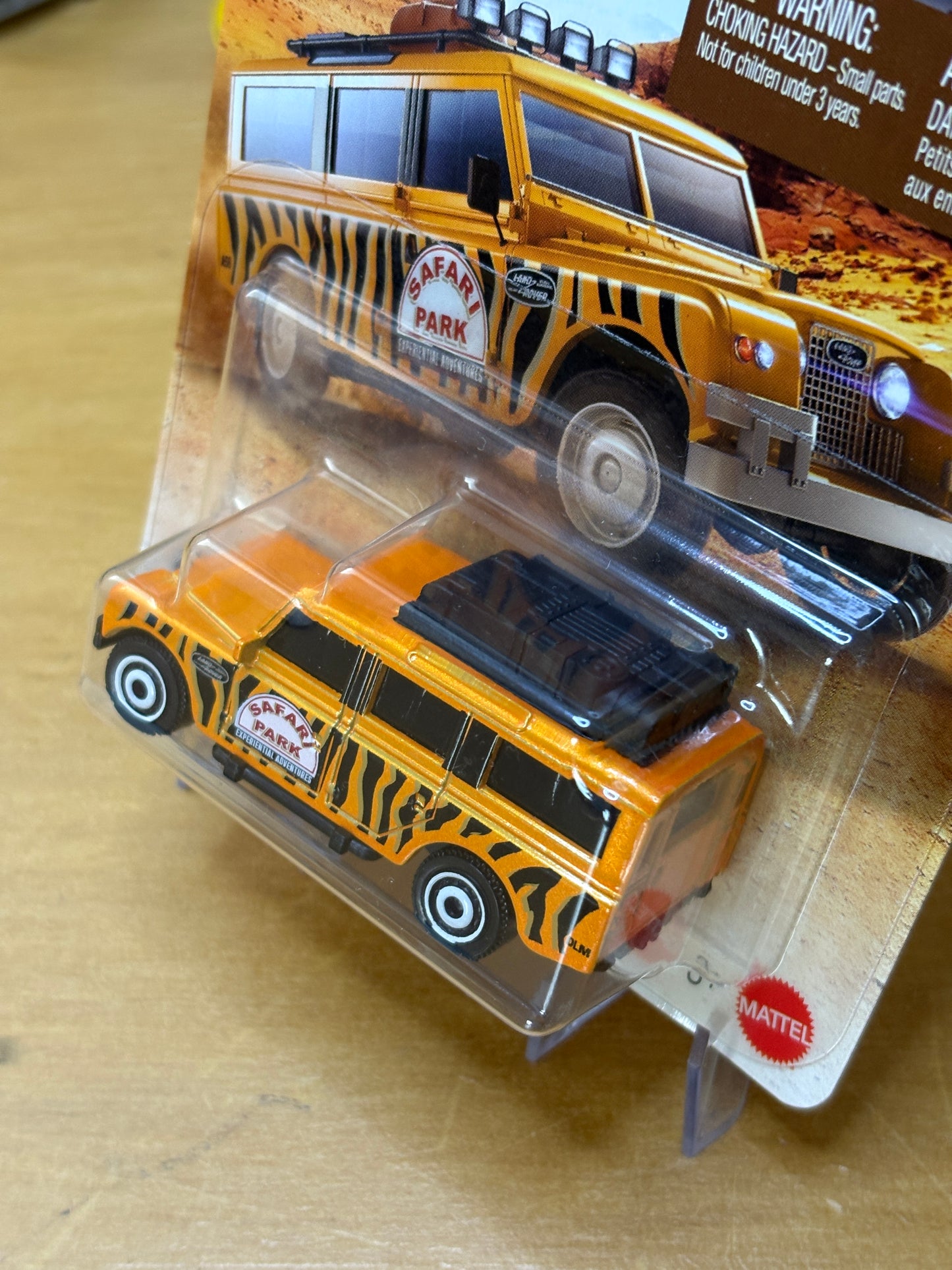 Matchbox Mainline / 1966 Land Rover Gen II / 2026 82/125 Land Rover Official