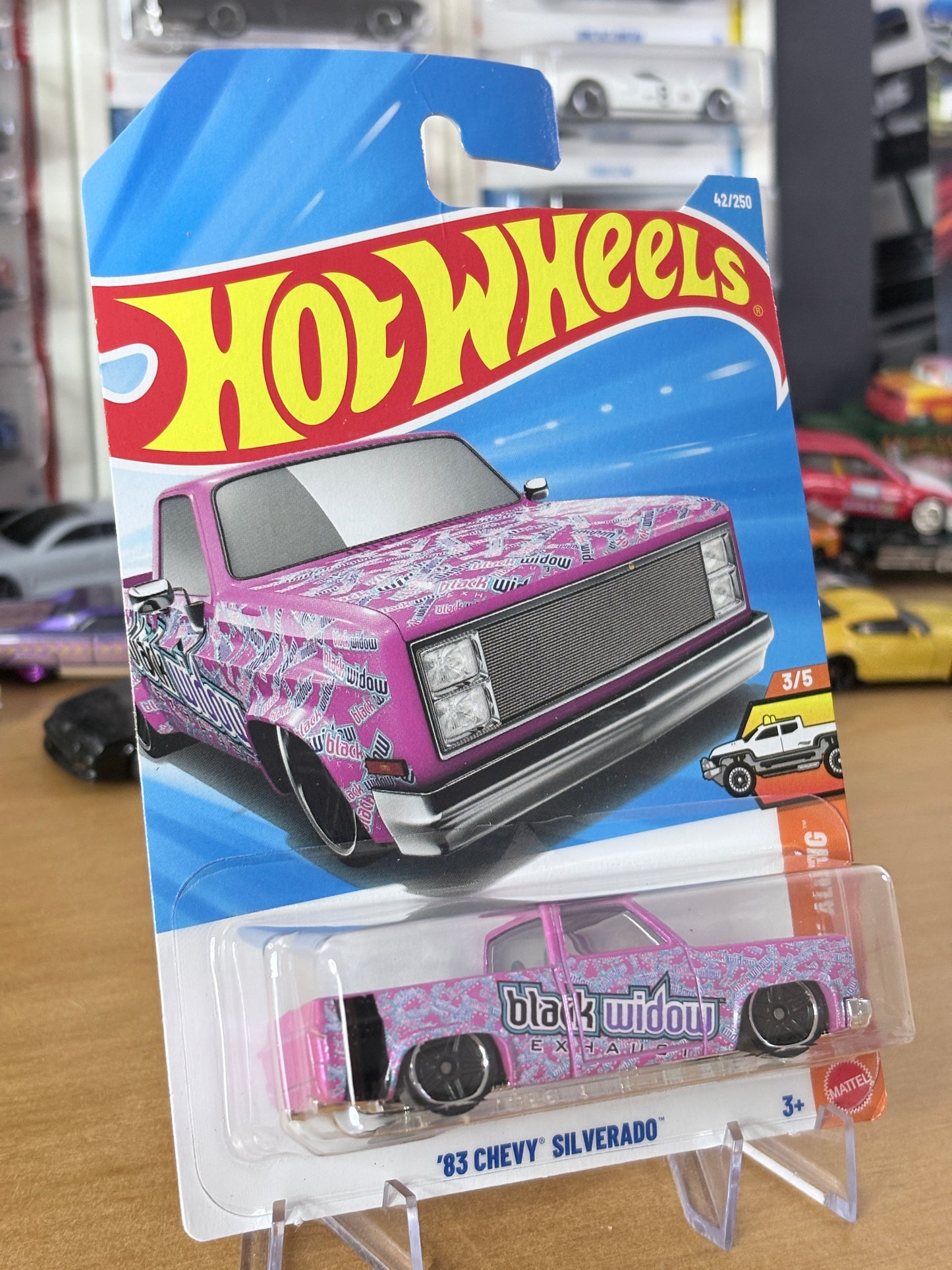 Hot Wheels '83 Chevy Silverado | 2026 Truckin Along 3/5