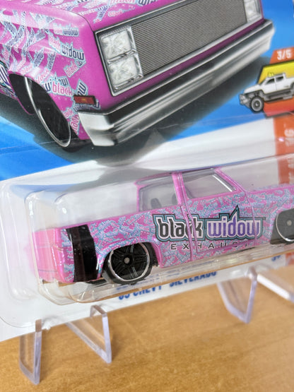 Hot Wheels '83 Chevy Silverado | 2026 Truckin Along 3/5