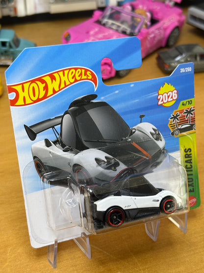 Hot Wheels Mainline / Pagani Zonda Cinque / 2026 Exoticars 4/10 Short Card