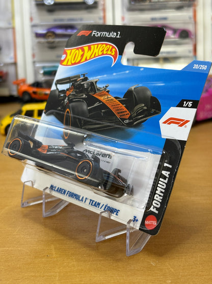 Hot Wheels Mainline / McLaren Formula 1 Team / Equipe / 2026 Formula 1 1/5 Short Card
