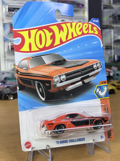 Hot Wheels '71 Dodge Challenger | 2026 Muscle Mania 1/10 Mainline