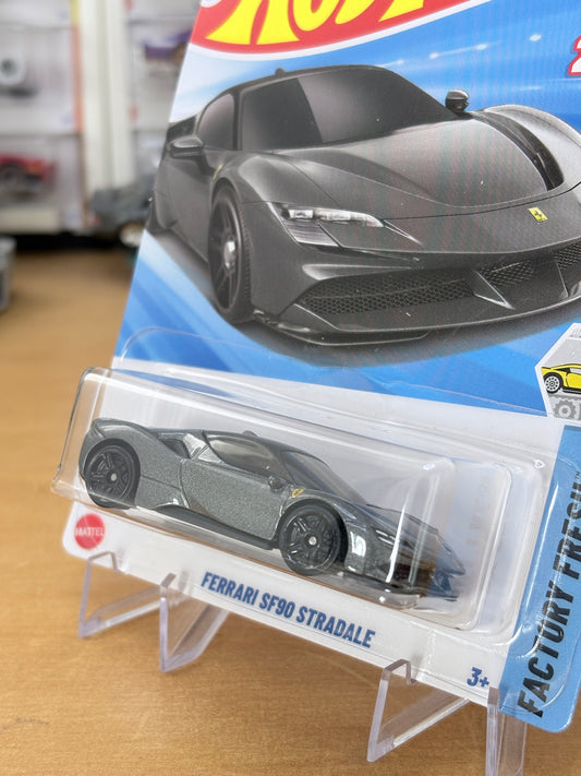 Hot Wheels Mainline / Ferrari SF90 Stredale / 2025 HW: Factory Fresh 5/5 GREY