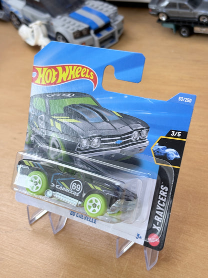 Hot Wheels Mainline / '69 Chevelle / 2026 X-Raycers 3/5 Short Card