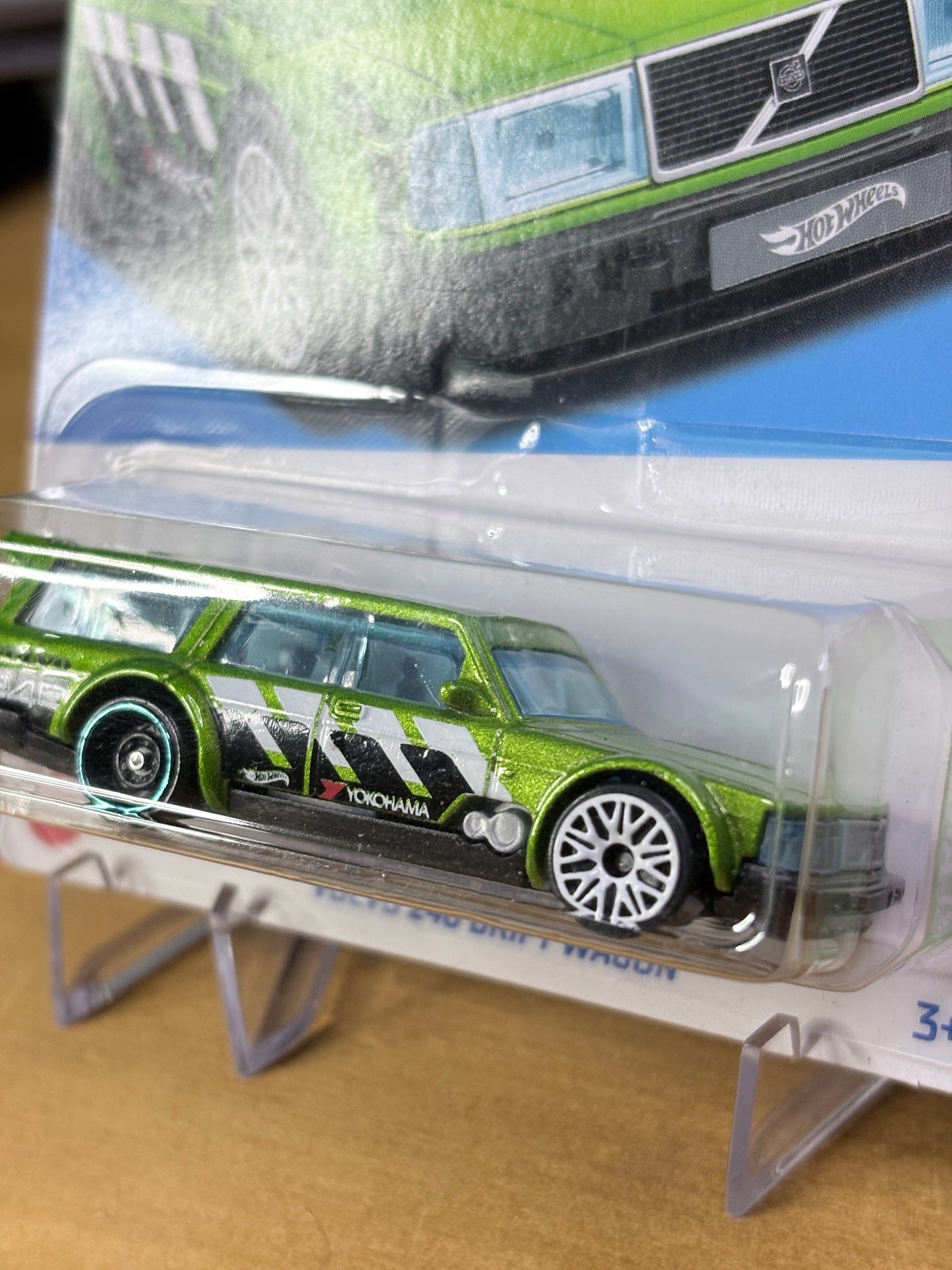 Hot Wheels Volvo 240 Drift Wagon | 2023 HW Slammed Mainline
