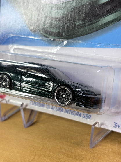 Hot Wheels Custom '01 Acura Integra GSR | J-Imports 2/10 Mainline