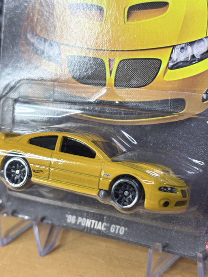 Hot Wheels Silver Series | '06 Pontiac GTO | 2026 Pontiac 2/5