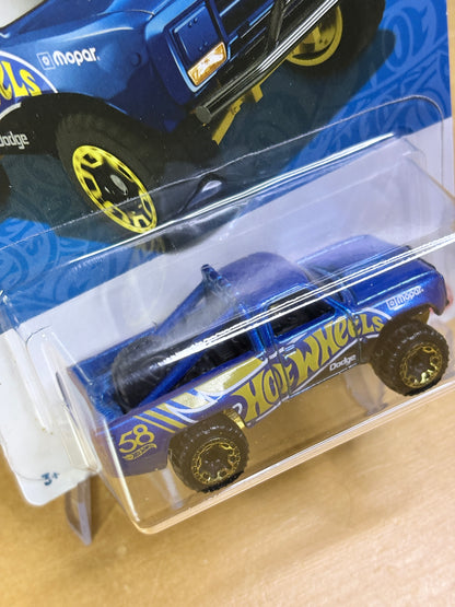 Hot Wheels '87 Dodge D100 | 2026 Hot Wheels Anniversary 4/6
