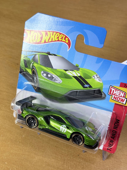 Hot Wheels 2016 Ford GT Race | 2024 Then and Now 7/10 Mainline