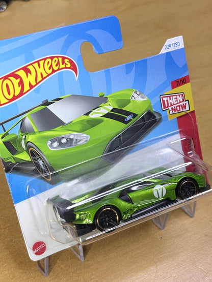 Hot Wheels 2016 Ford GT Race | 2024 Then and Now 7/10 Mainline