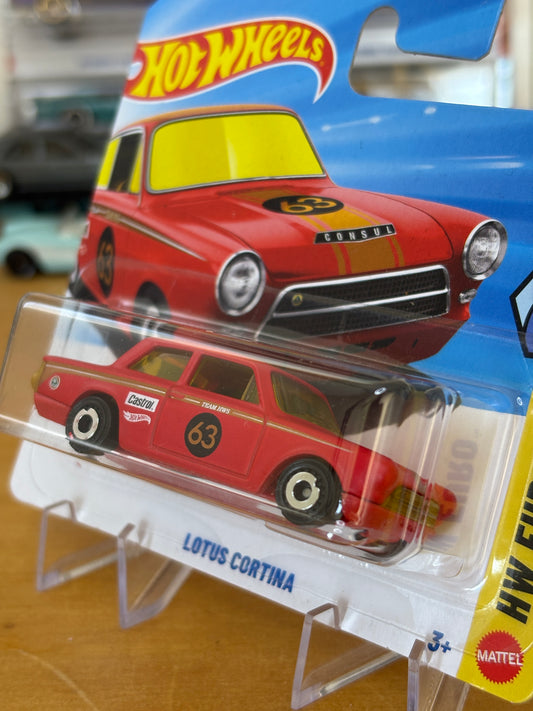 Hot Wheels Mainline / Lotus Cortina / 2026 HW Euro 3/10
