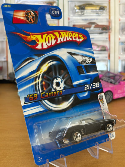 Hot Wheels Mainline / '69 Camaro / 2006 First Editions 21/38