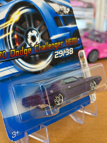 Hot Wheels Mainline / '70 Dodge Challenger Hemi / 2006 First Editions 29/38