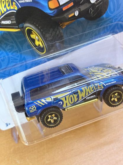 Hot Wheels Toyota Land Cruiser 80 | 2026 Hot Wheels Anniversary 2/6