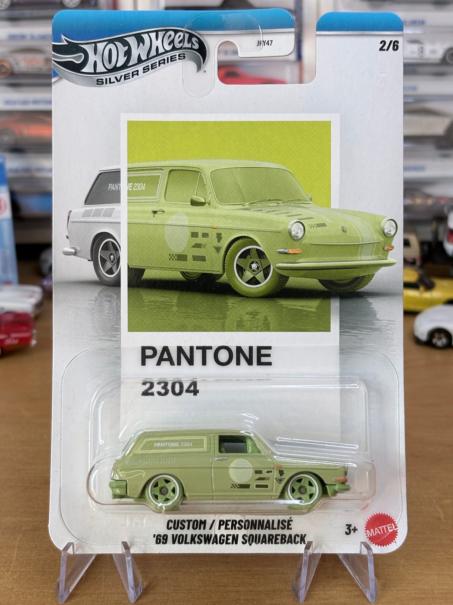 Hot Wheels Silver Series | Custom '68 Volkwagen Squareback | 2026 Pantone 2/6