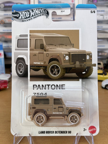 Hot Wheels Silver Series | Land Rover Defender 90 | 2026 Pantone 5/6