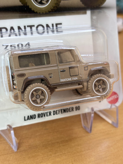 Hot Wheels Silver Series | Land Rover Defender 90 | 2026 Pantone 5/6