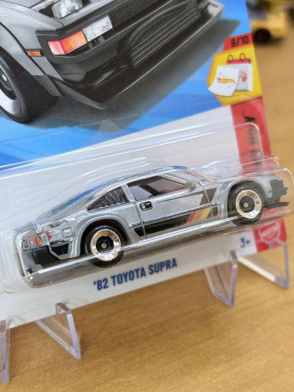 Hot Wheels '82 Toyota Supra | 2026 Then and Now 8/10 Mainline
