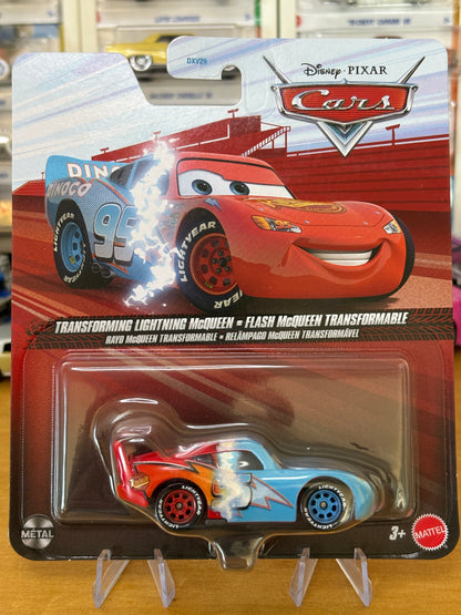 Disney Pixar Cars | Transforming Lightning McQueen