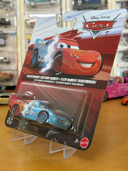 Disney Pixar Cars | Transforming Lightning McQueen