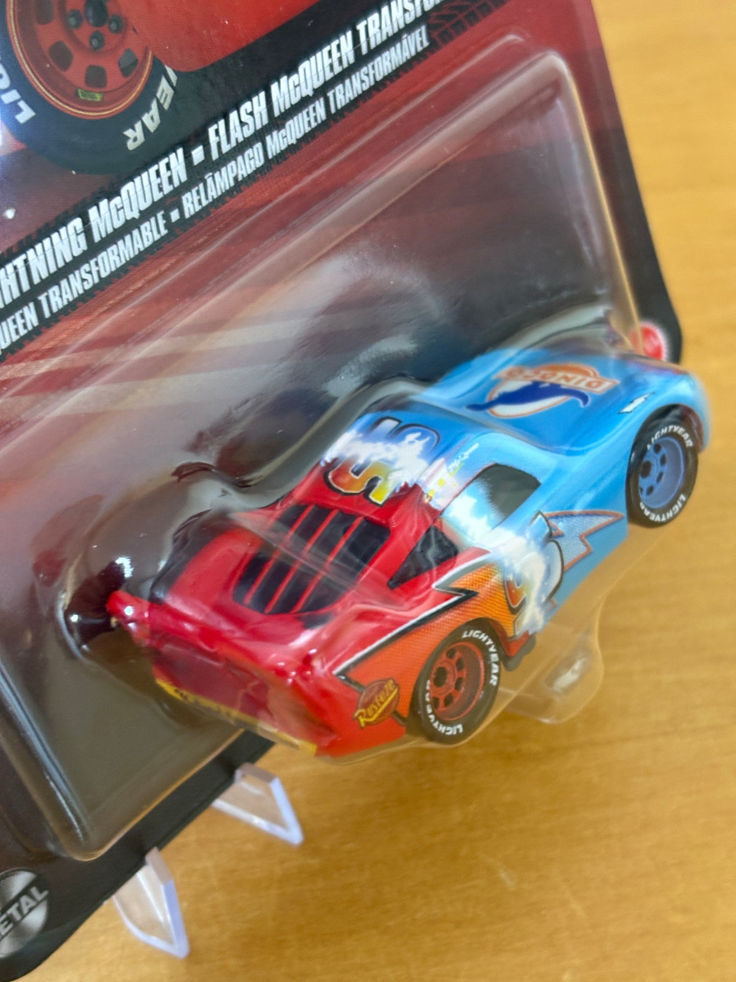 Disney Pixar Cars | Transforming Lightning McQueen