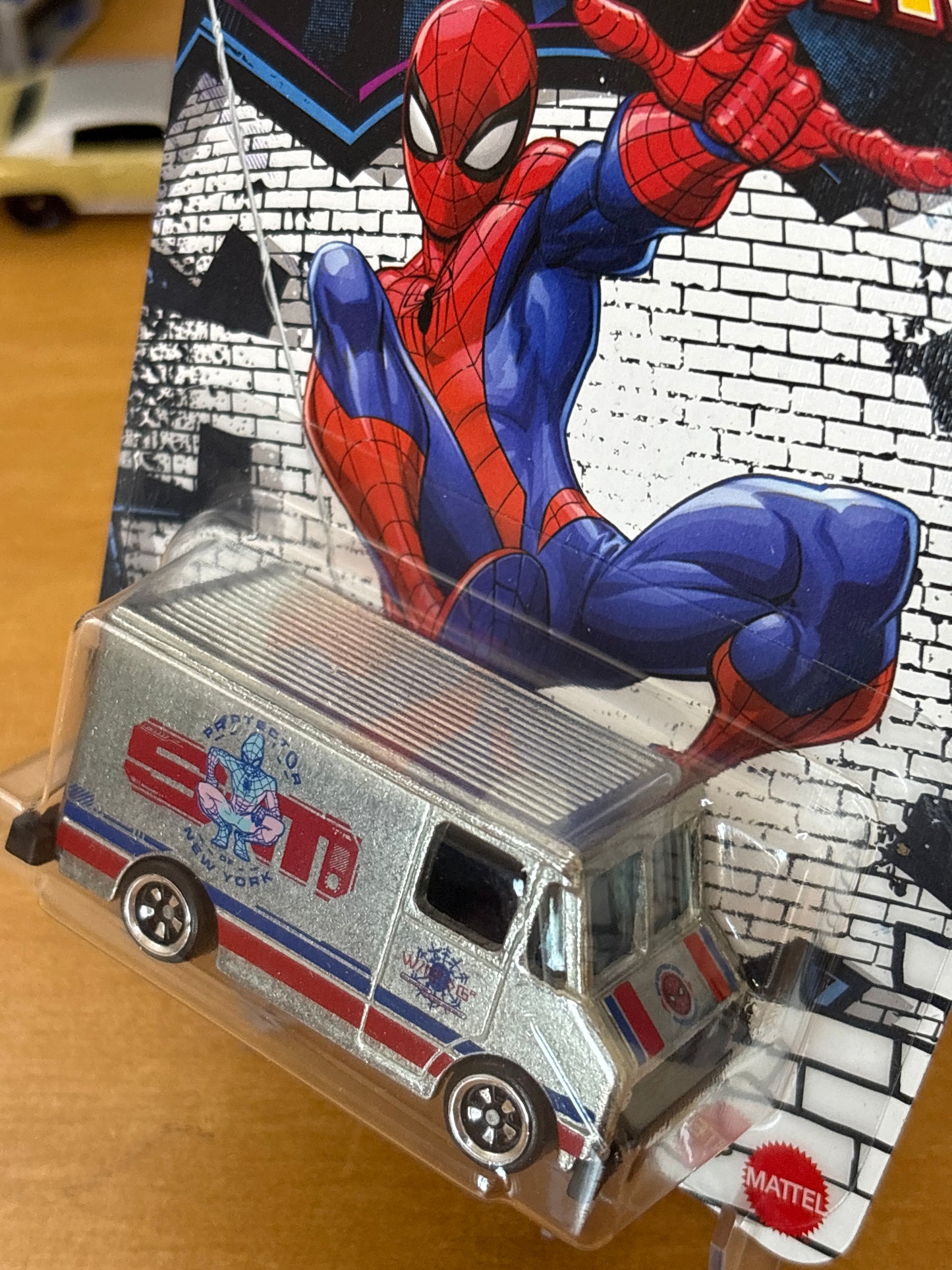 Hot Wheels Silver Series / Combat Medic / 2025 Marvel Spider-Man 5/5