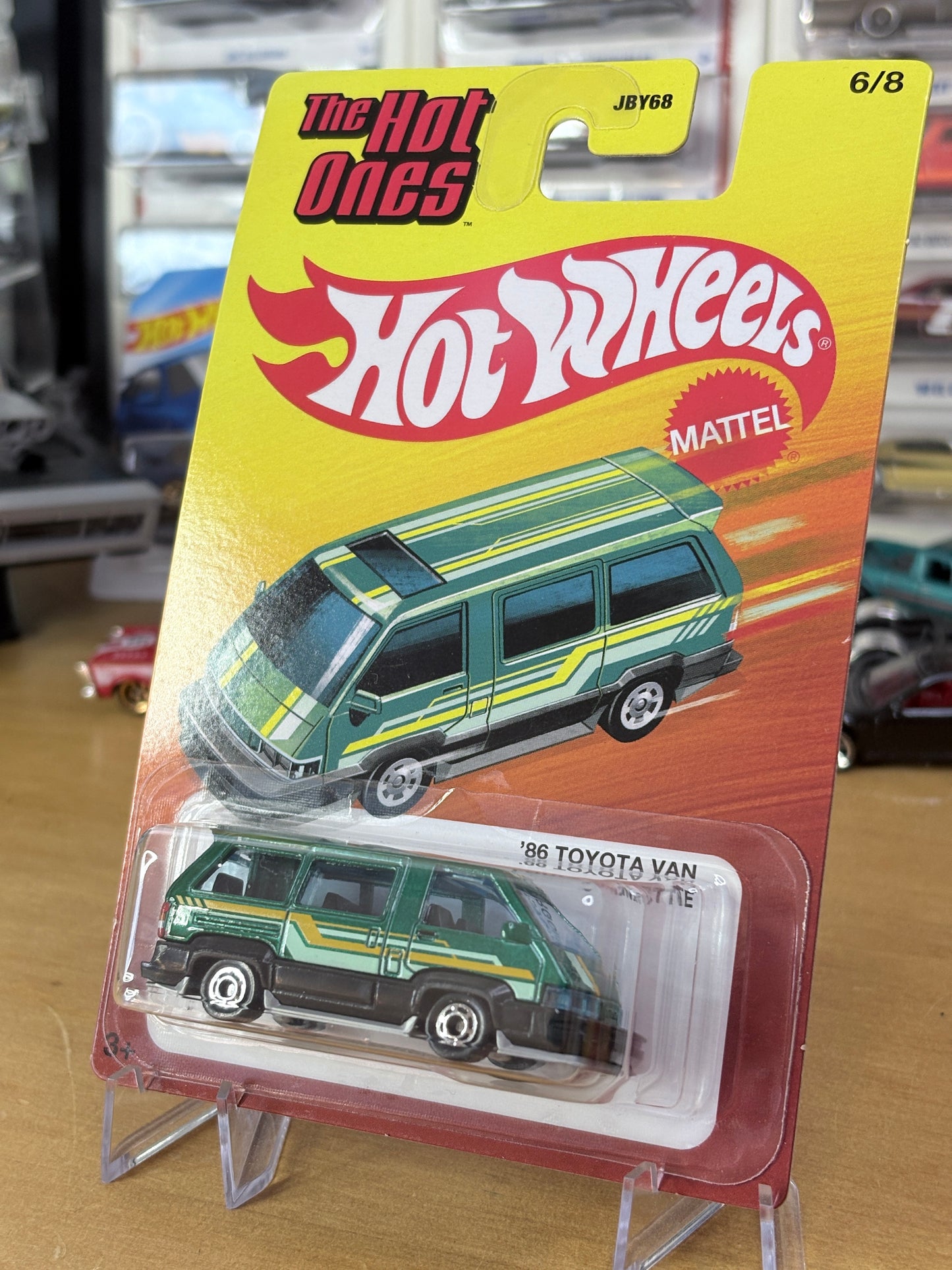 Hot Wheels '86 Toyota Van | 2026 The Hot Ones 6/8