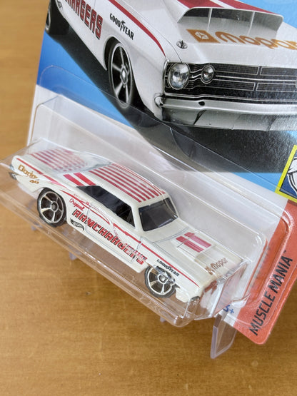 Hot Wheels Mainline / '68 Dodge Dart / 2022 Muscle Mania 1/5