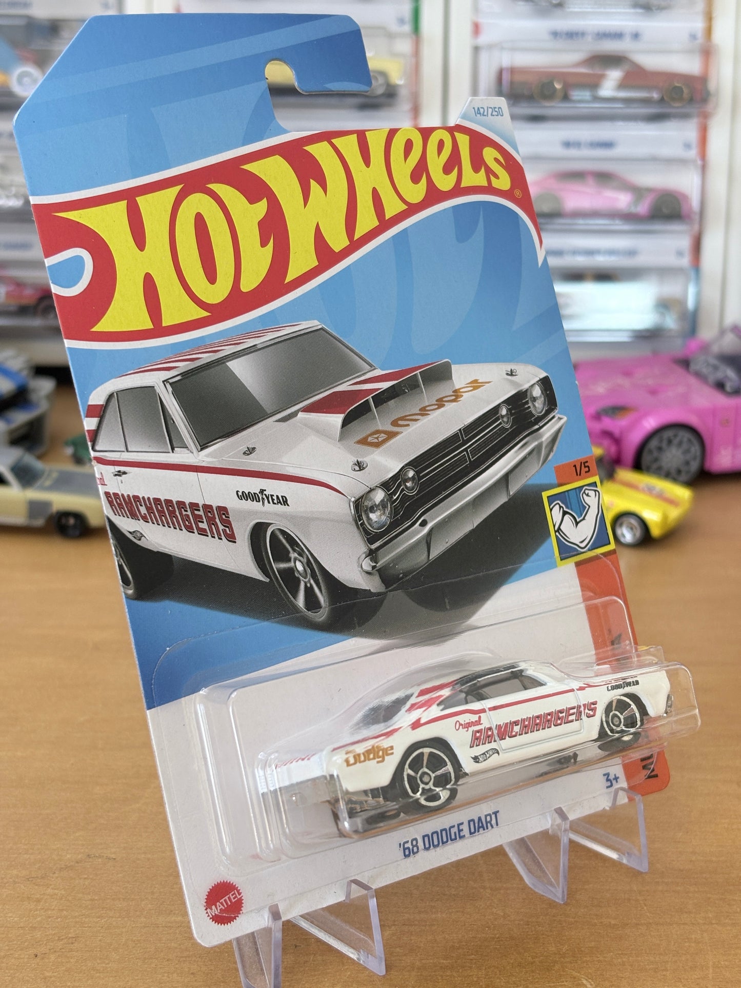 Hot Wheels Mainline / '68 Dodge Dart / 2022 Muscle Mania 1/5