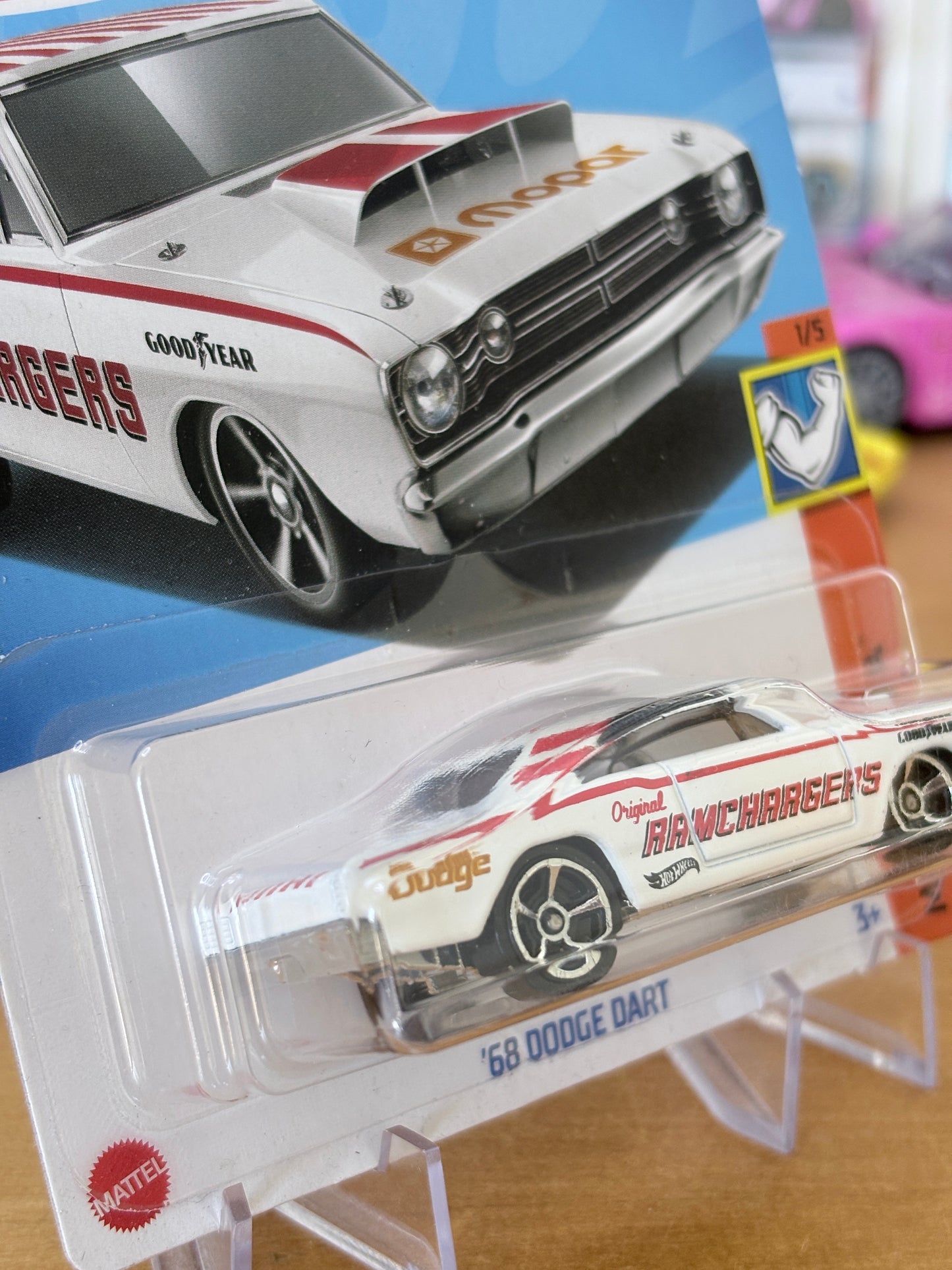 Hot Wheels Mainline / '68 Dodge Dart / 2022 Muscle Mania 1/5