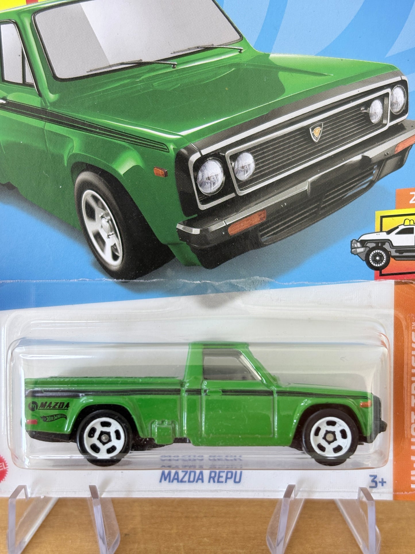 Hot Wheels Mainline / Mazda Repu / 2022 HW Hot Trucks 2/10 GREEN