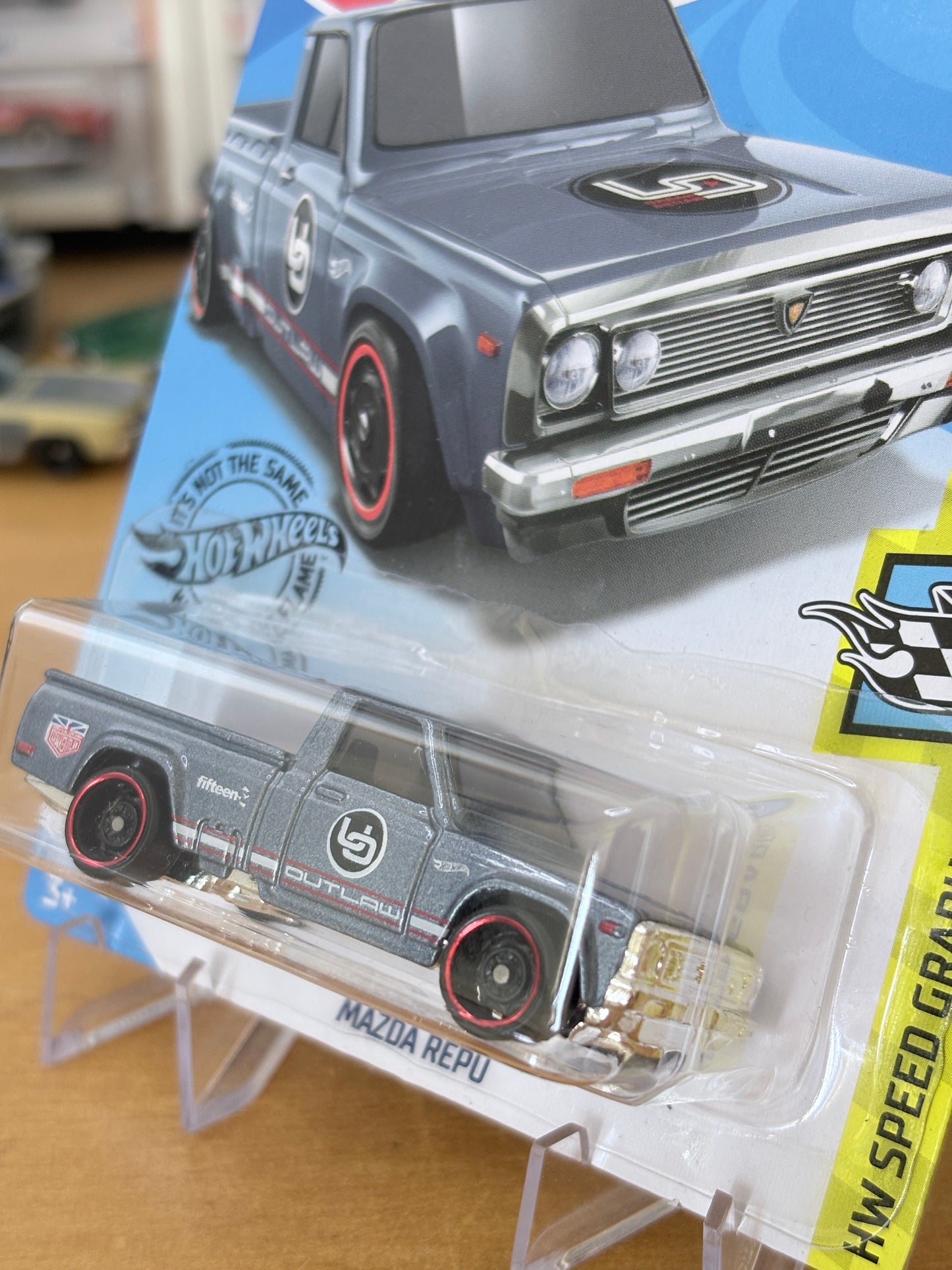 Hot Wheels Mainline / Mazda Repu / 2018 Speed Graphics