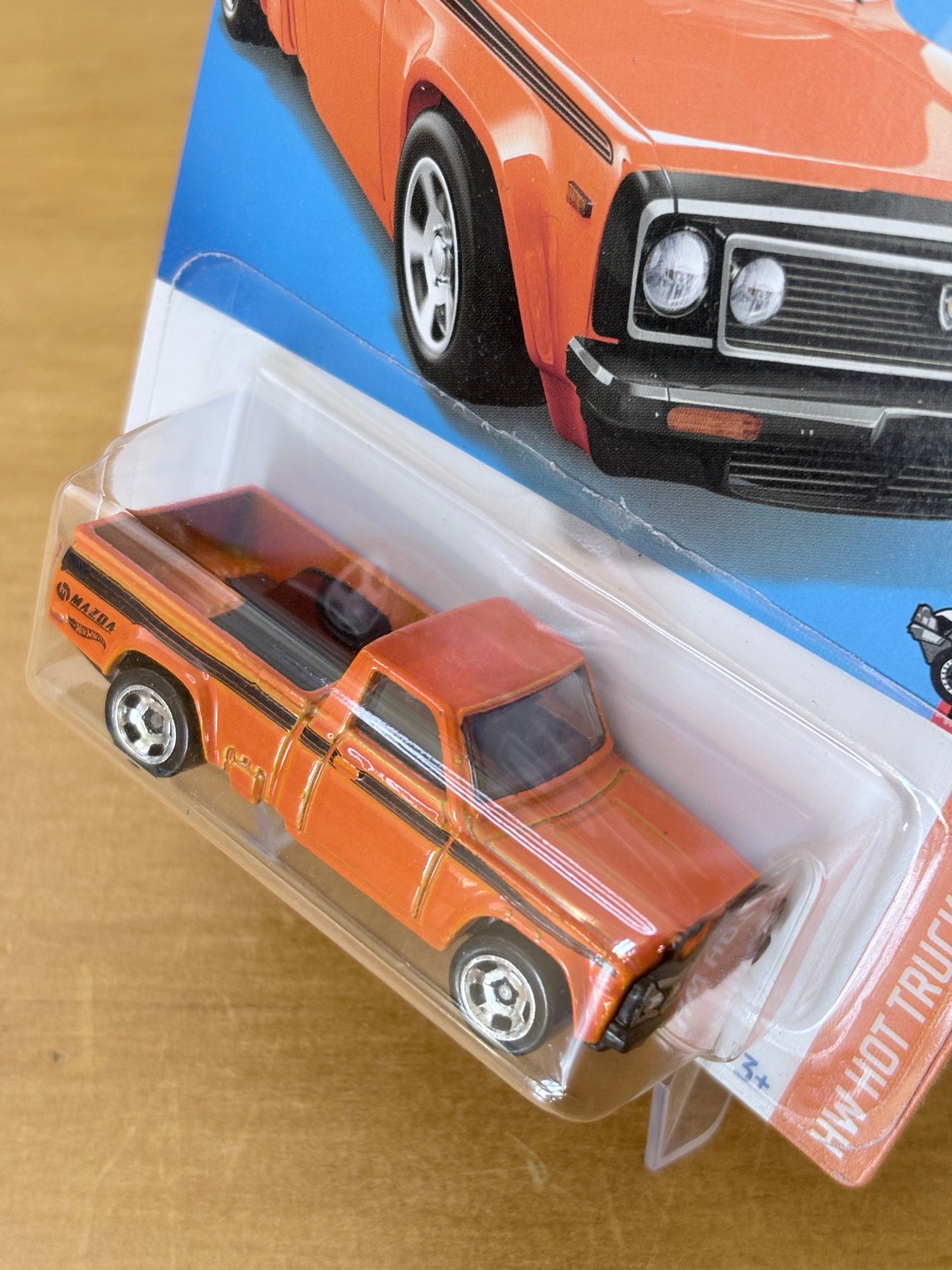Hot Wheels Mainline / Mazda Repu / 2022 HW Hot Trucks 2/10 ORANGE