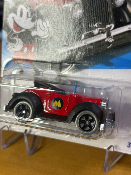 Hot Wheels Mickey Mouse Car | 2026 Screen Time 9/10 Mainline