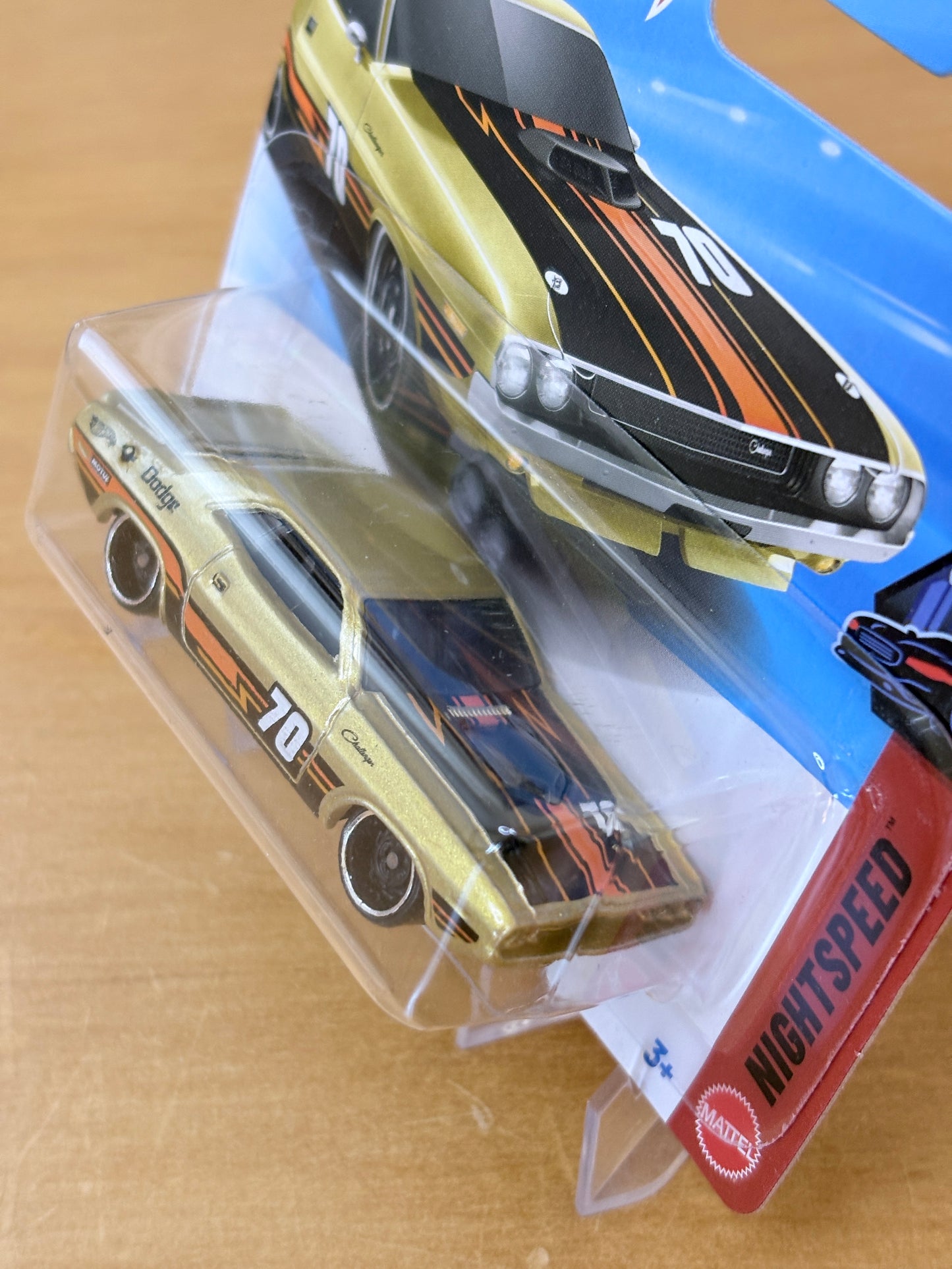 Hot Wheels Mainline / '70 Dodge Hemi Challenger / 2026 Nightspeed 4/10 (Short Card)
