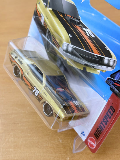 Hot Wheels Mainline / '70 Dodge Hemi Challenger / 2026 Nightspeed 4/10 (Short Card)