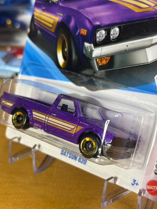Hot Wheels Datsun 620 | 2026 Compact Kings 6/10 Mainline (Purple)