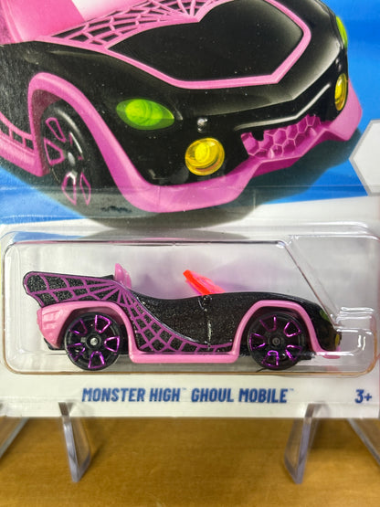 Hot Wheels Monster High Ghoul Mobile | 2026 Mattel 2/5 Mainline