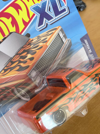 Hot Wheels XL | '83 Chevy Silverado | Series 1 2026 - Error Version